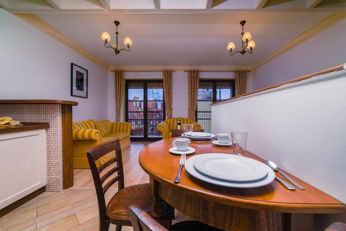 Apartamenty Portowe Mikołajki 외부 사진